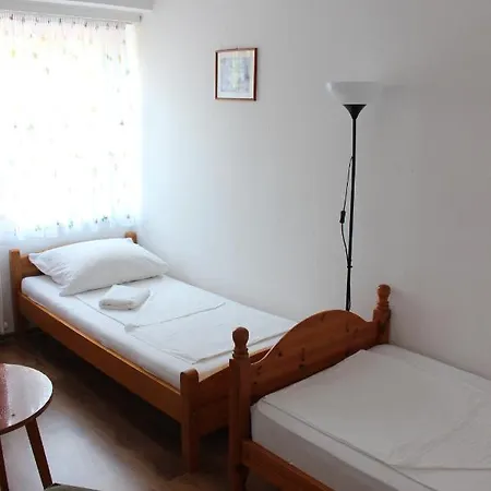 Tara Hotel 2*