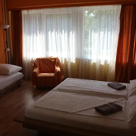 Hotel Tara