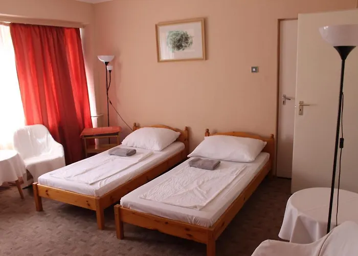 Tara Hotel