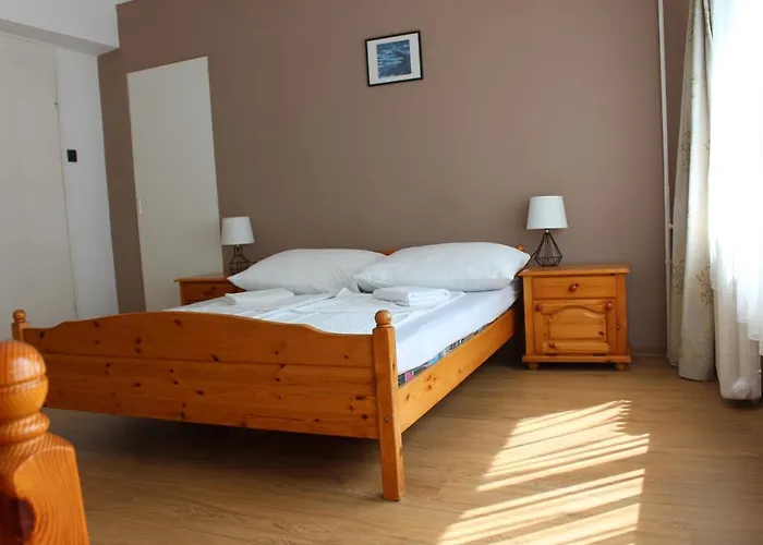 Hotel Tara 2*