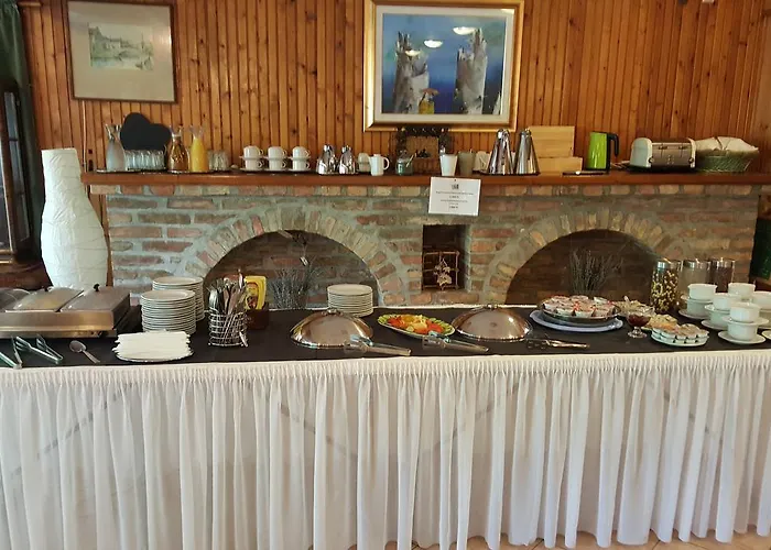 Tara Hotel 2*